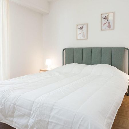 Modern 1 Bd Balcony Apt Near Metro In Kato Patisia Athene Buitenkant foto