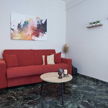Modern 1 Bd Balcony Apt Near Metro In Kato Patisia Athene Buitenkant foto