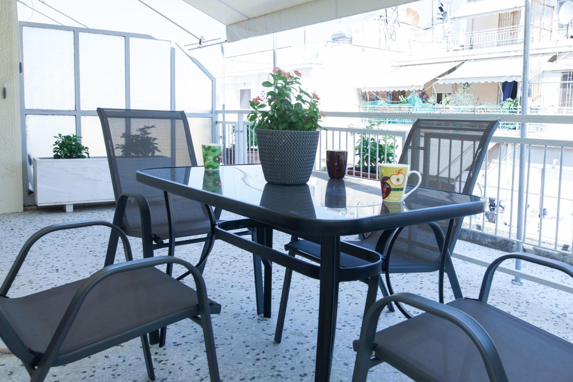 Modern 1 Bd Balcony Apt Near Metro In Kato Patisia Athene Buitenkant foto